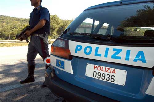 Roma: Inseguimento e sparatoria sul GRA, un morto