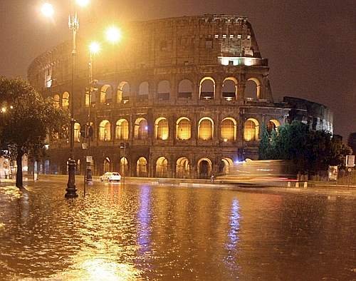 Maltempo Roma: Ultime notizie nubifragio inondazione Cleopatra -Numeri utili emergenze