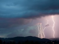 Maltempo: tregua al Nord, con le piogge che si spostano al Centro e al Sud