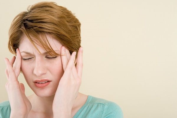 Curare il mal di testa: ecco alcuni rimedi naturali