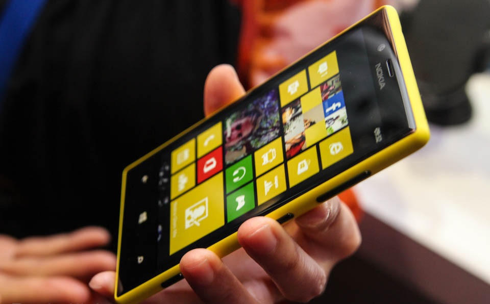 Nokia Lumia 720 e 920, migliori offerte e sconti Amazon ed Euronics (marzo 2014)