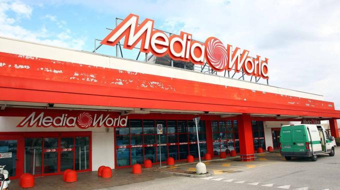 Volantino Mediaworld fino al 23 marzo: offerte e sconti smartphone e tablet