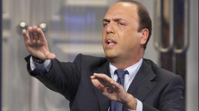 Alfano è alle prime difficoltà con il NCD