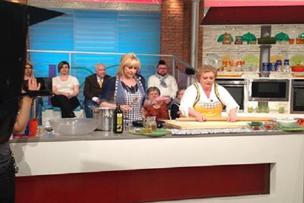 Ricetta La Prova del Cuoco, puntata oggi 7 aprile e replica in streaming: pappardelle ai 3 colori