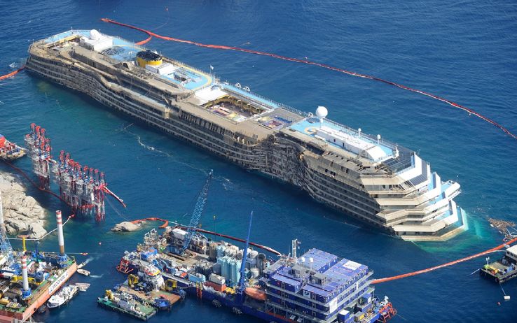 Costa Concordia: via allo smantellamento in Turchia