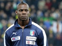 mario balotelli narghilè