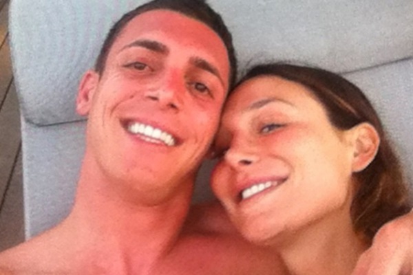 Nicole Minetti e Claudio D’Alessio: selfie da innamorati
