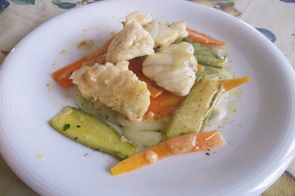 Coda di rospo con verdure: ricetta per secondi di pesce