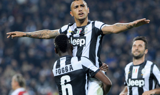 Calciomercato: La Juventus valuta le cessioni di Vidal e Pogba in caso di grosse offerte