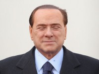 berlusconi rinvio mentire