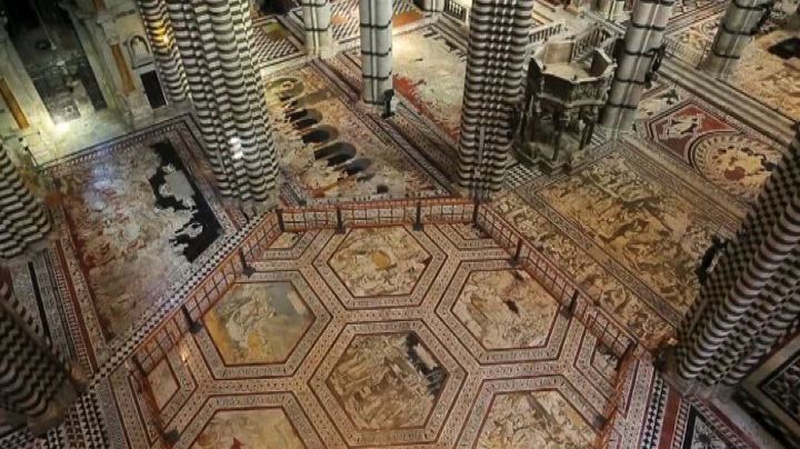 Duomo di Siena: visibili i pavimenti marmorei celebrati da Giorgio Vasari