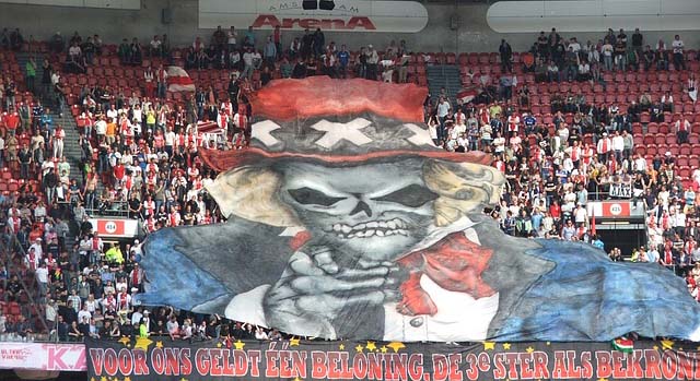 Approvato decreto stadi: stop al tifo violento