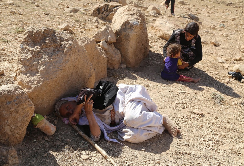 Aggiornamenti Iraq: Yazidi in fuga da Isis, salta evacuazione
