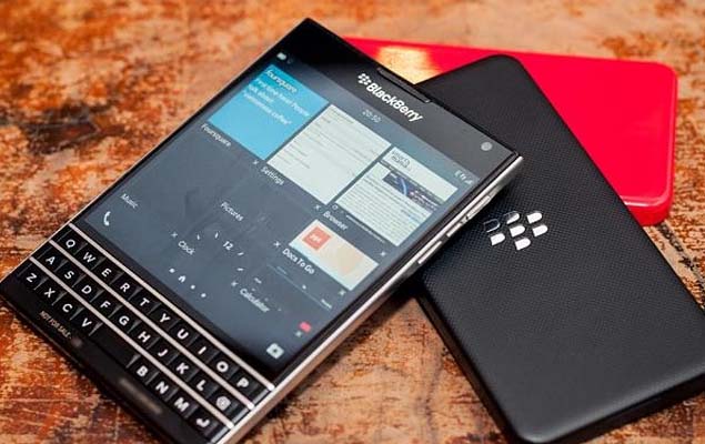 Presentato il Blackberry Passport: costa 599 $