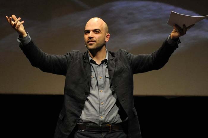 Roberto Saviano critica lo stile di Renzi