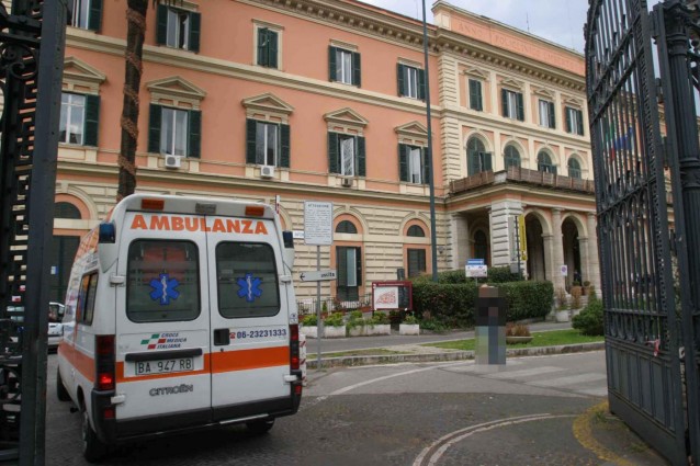 Roma, ospedale Umberto I: scoppiato incendio, sconosciute le cause
