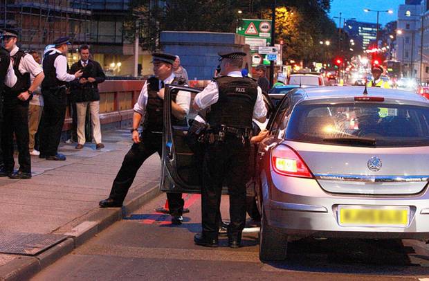 Terrorismo, Londra: Scotland Yard arresta presunti jihadisti