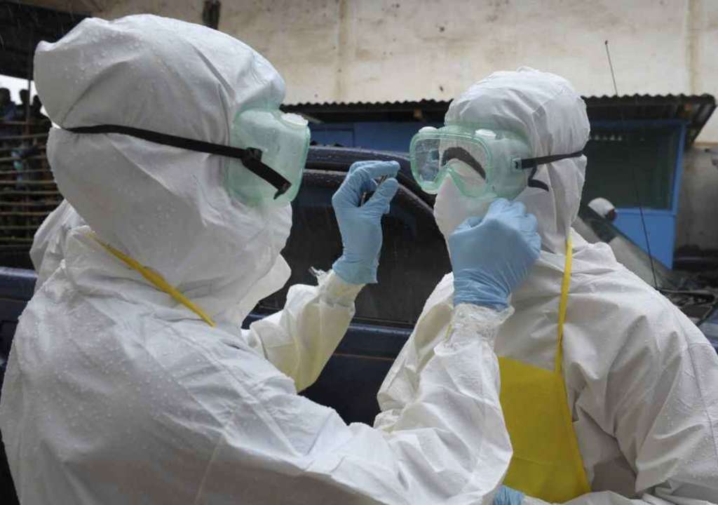 Ancora virus ebola: nuovi pazienti e morti in tutto l’occidente