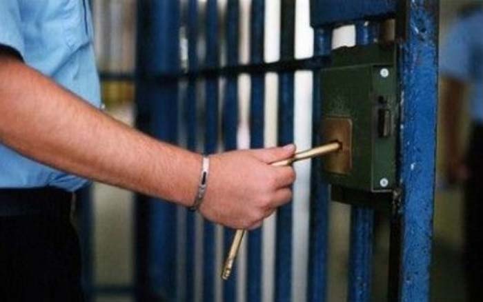 Sovraffollamento carceri: nuovi episodi denunciati, aggiornamenti su amnistia e indulto
