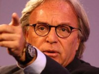 Della Valle attacca Agnelli e il "bidone" Fiat