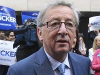 Juncker duro attacco a Renzi