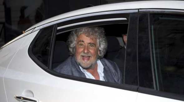 Grillo guadagna 7.500€ netti al mese