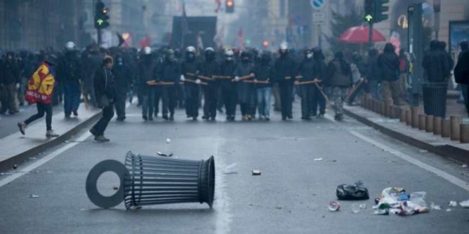 No-Expo, guerriglia a Milano