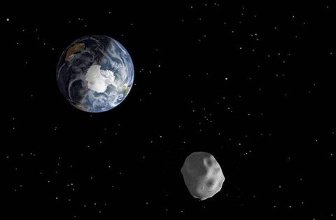 Scienza, asteroide vicinissimo alla Terra in questi minuti