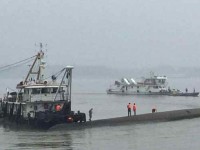 Strage in Cina, affonda traghetto con 458 persone