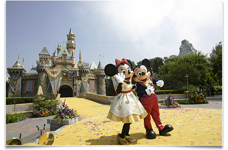 Tanti auguri Disneyland: si festeggia il 60° anniversario