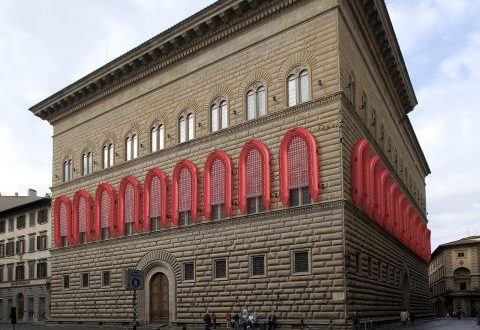 A Firenze è stato svelato il renedring di installazione di  Wewei